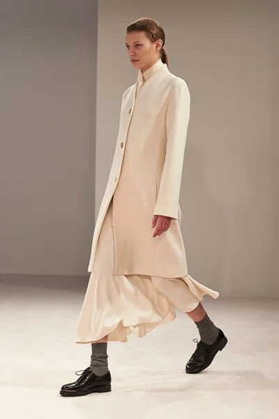 Look 8